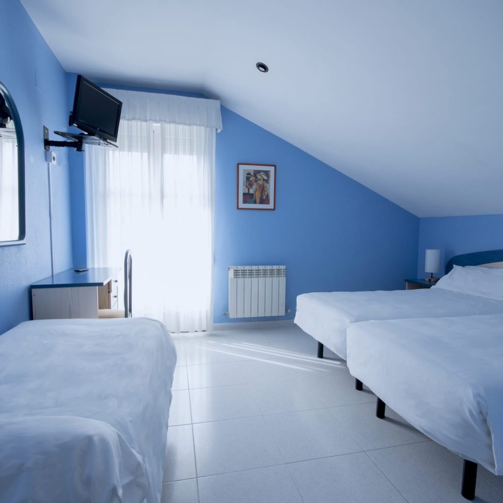 Habitación triple 3 camas de 90